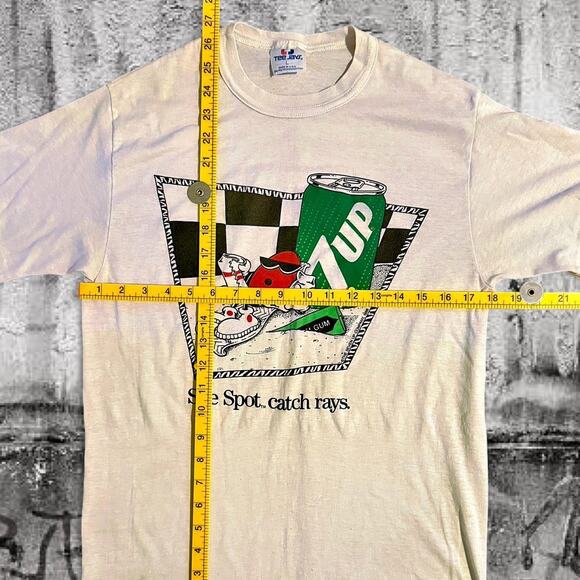 Vintage 7UP Spot T-Shirt | See Spot Catch Rays 1988 - Size Large - Tee Jays Tee - Picture 6 of 8